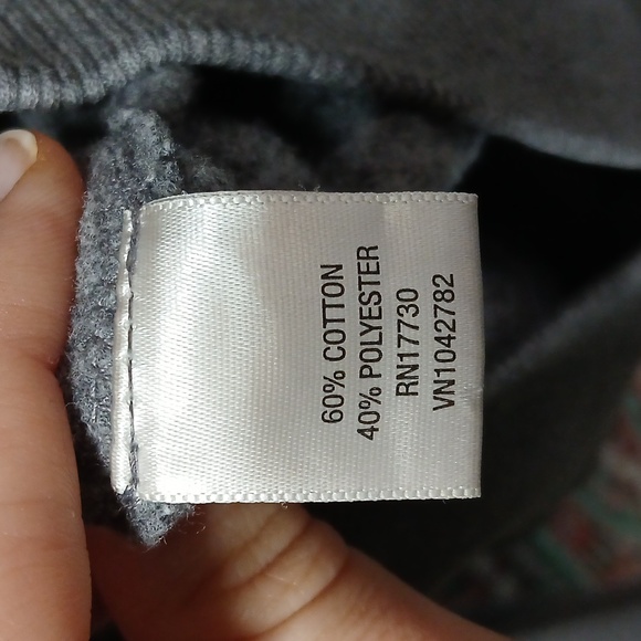 Converse Unisex Grey Pullover Sweater, Size S - Picture 9 of 10